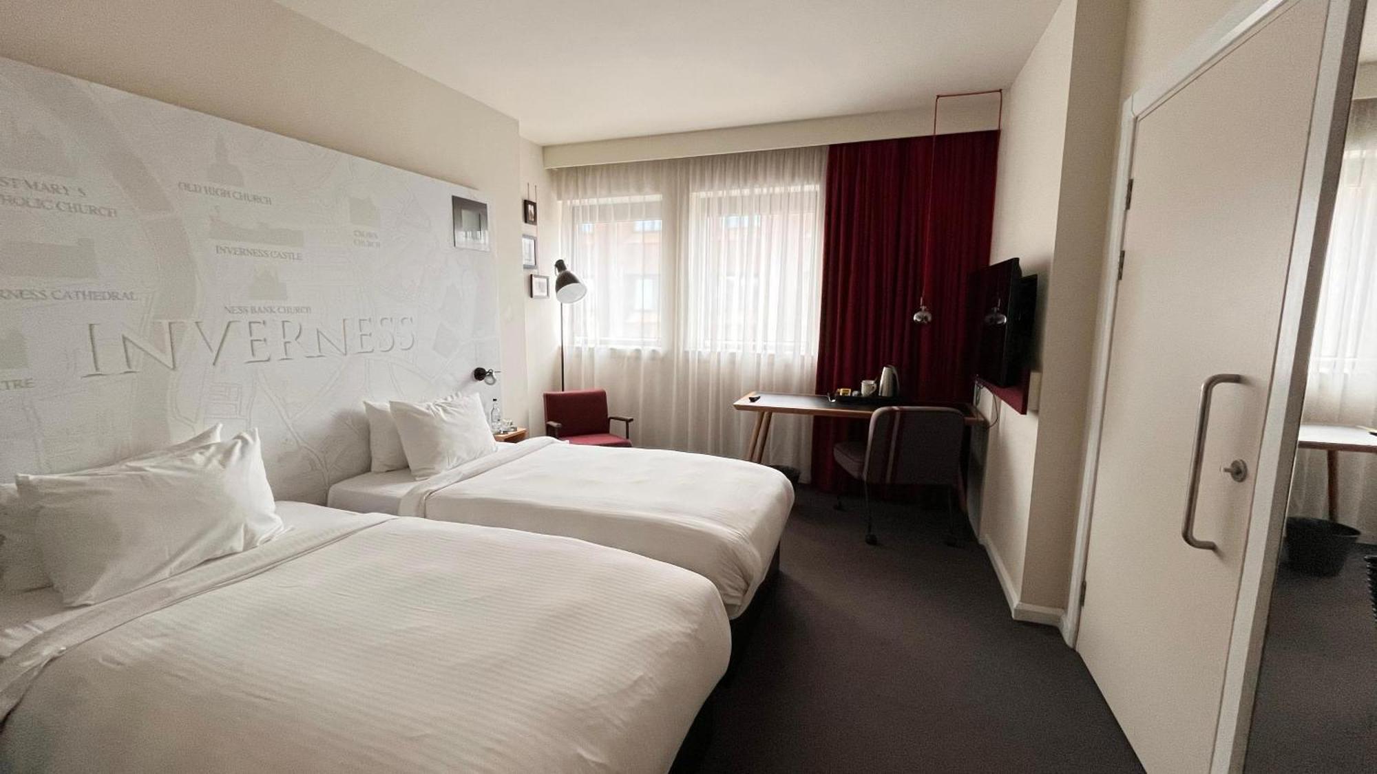 B&B Hotel Інвернесс Екстер'єр фото
